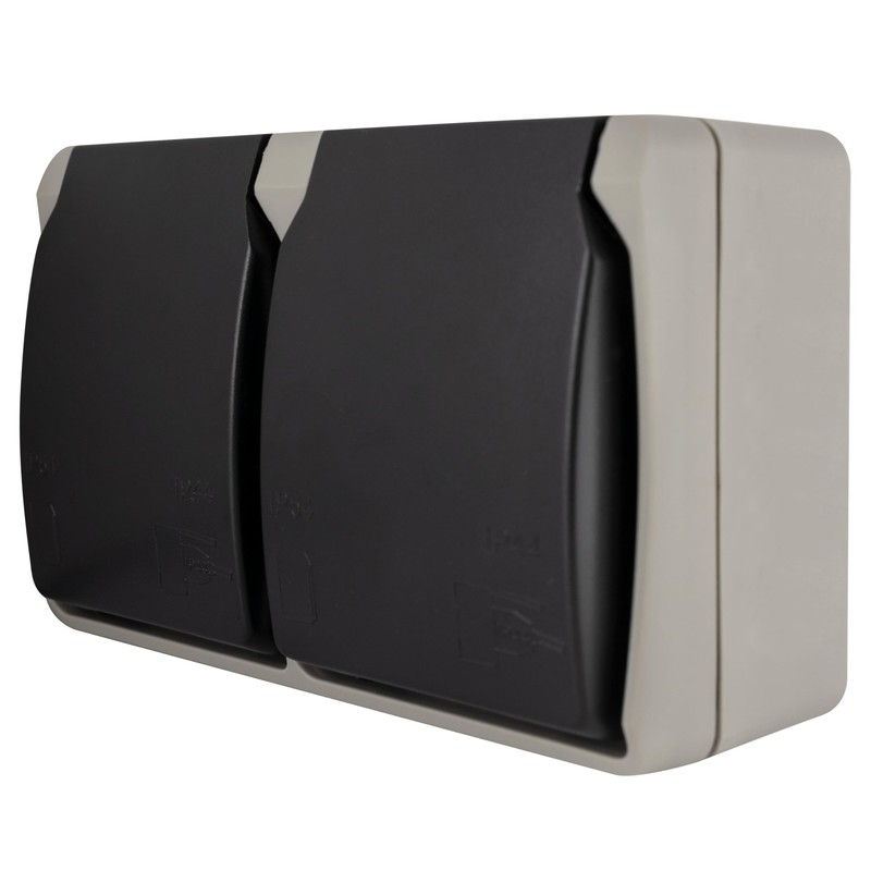 REV AquaBase 2-Way Wet Room Socket, 2-Pole, Splash-proof IP54, Horizontal,