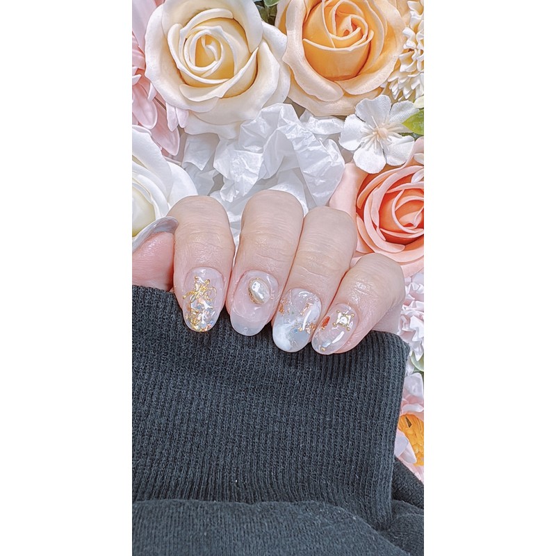 Handmade nails - Dimly - Almond / 수제네일 - 아련하게