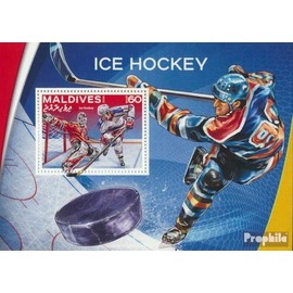 Maldives miniature sheet 944 (complete. issue.) unmounted mint/never hinged ** MNH 2016 Hockey (Stamps for collectors) Winter sports (skiing/ice hockey/bobsleigh ...)