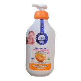 Baby Secret Vitamina C y Niacinamida Loción Iluminadora - Desde Día de Viejo SPF 20