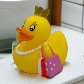 MIJOMA Set of 2 Bath Ducks Bath Toys, Hand Painted & Latex Free, Perfect for Parties, Birthdays, Christmas, Baby Showers & More - Great Bathroom Decoration, 8 cm High (Shopping)