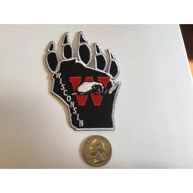 Unbranded Wisconsin Badgers Vintage Embroidered Iron on Patch 4” X