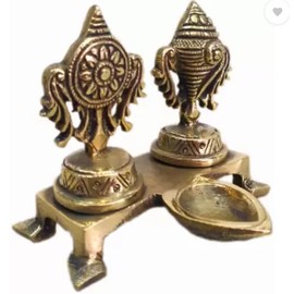 Aditri Creation Diya Deepak Pooja Diya Item Religious Brass Oil Lamp for Indian Traditional Pooja Decoration Aarti Diya Lighting Accessories Items Pooja Kit Lanterns Lamps (Size :-3 Inches)(Golden)