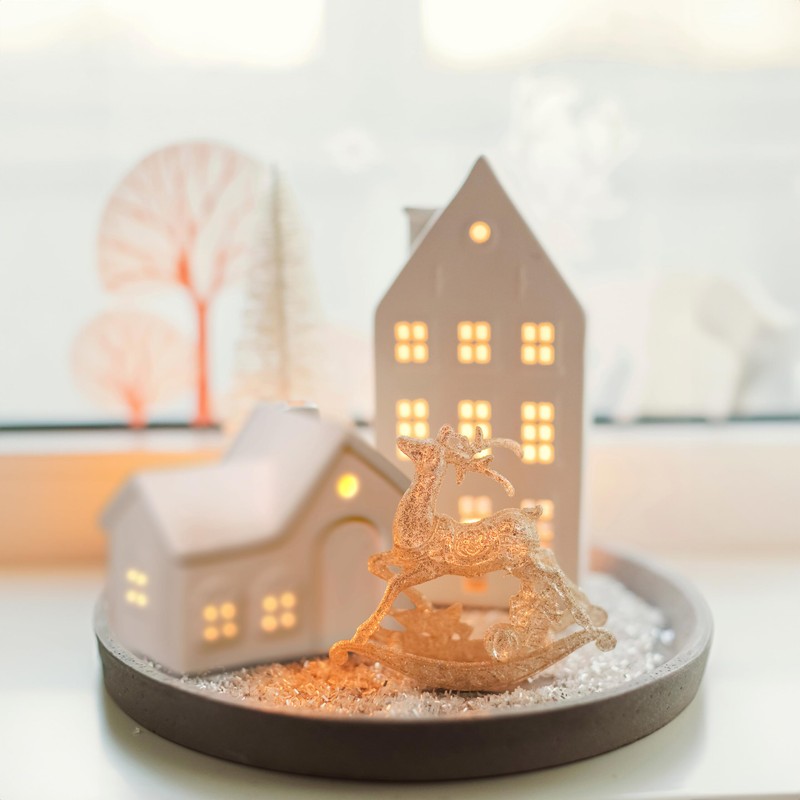 Relaxdays Ceramic Tea Light House, Light House for 1 Tea