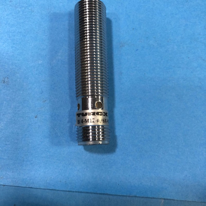 TURCK BI4-M12-AP6X-H1141 (4607000), 1 LED, 10-30 VDC, 12 MM SIZE,