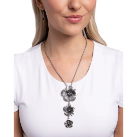 Paparazzi WALLFLOWER WHIMSY blue necklace