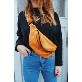 Gusti Cillian Small Leather Bum Bag for Men and Women - light brown