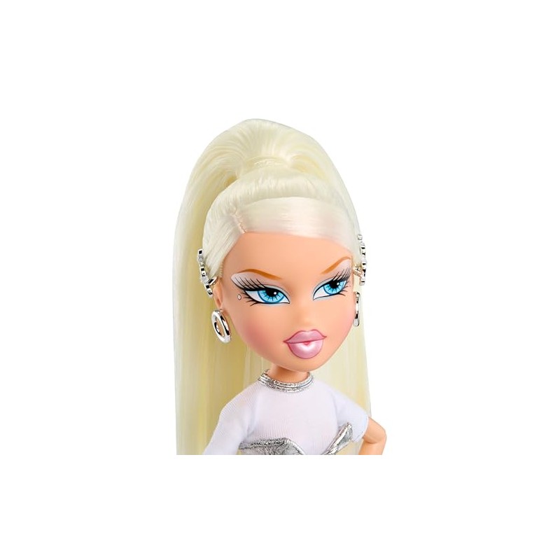 Bratz Charmz Doll- Cloe
