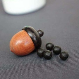 Brown Acorn Shaped Pill Capsule Box, Portable Tablet Storage Box,Tablet Container,Outdoor Organizer Personal Pill Organizers Medication Aids