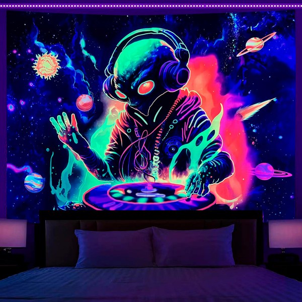 OSVINO Black Light Alien Tapestry 150 x 200 cm Tapestry UV-Reactive Alien DJing with Headphones Tapestry Sun Planet Poster Wall Hanging for Bedroom Living Room