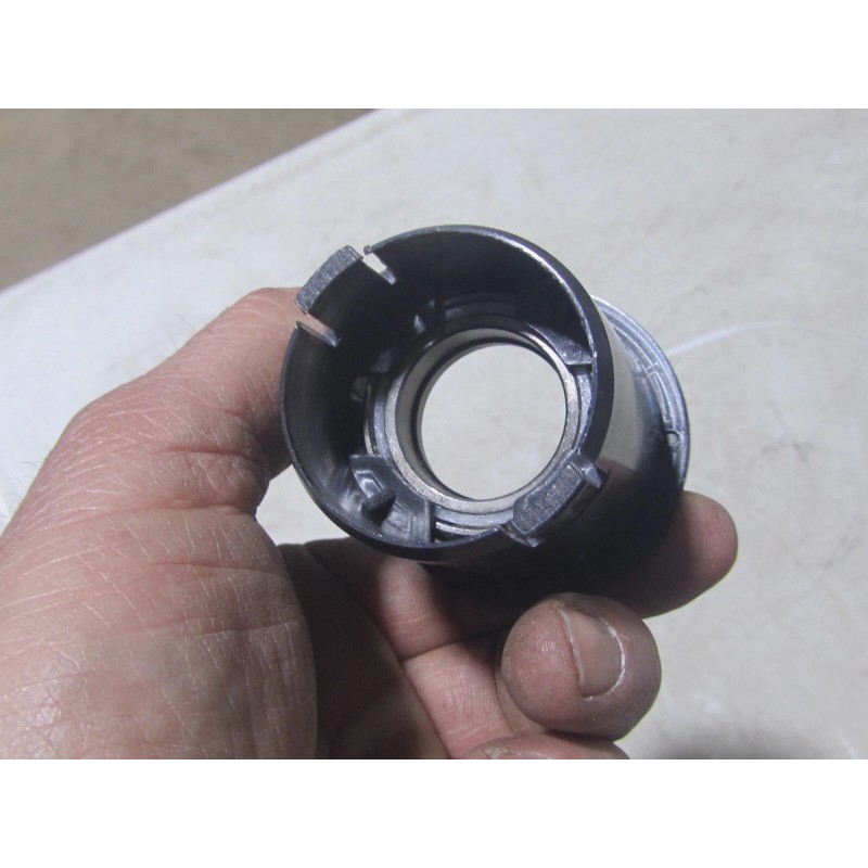 Workhorse NEW GENUINE WORKHORSE STEERING COLUMN BEARING ASSEMBLY ADAPTER 26058927