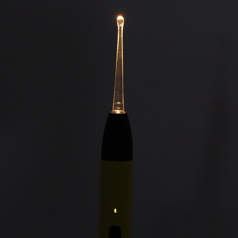 LED Light Earpick Rechargeable Double Light Source Yellow Portable Lighted