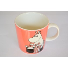 Iittala Moomin Tasse Moominmamma + The Berries (vom Hersteller eingestellt)