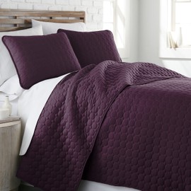 Southshore Fine Living, Inc. Oversized Quilts for King Bed, Lightweight Quilt Bedding Set, Soft Coverlet, 3-Piece Bedspread Set with Two Matching Quilted Pillow Shams, King/California Size, Purple