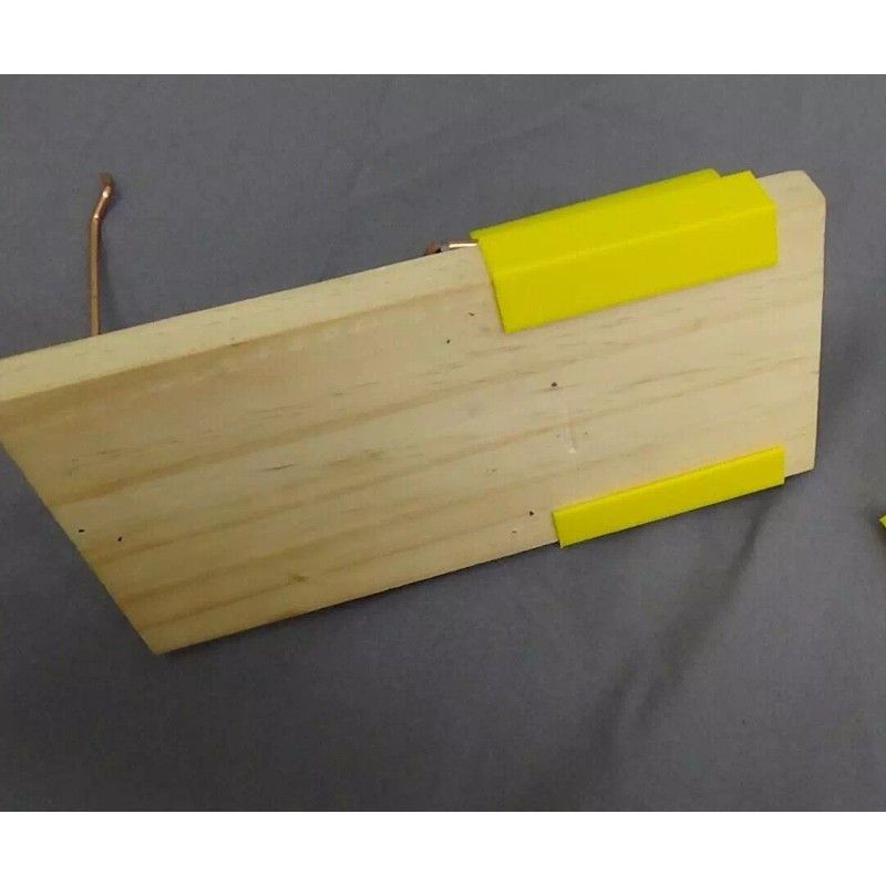 Dean Elliott Victor Large Professional Rat Trap with Hood Cover