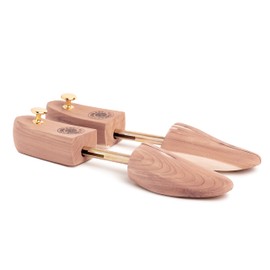 Cobbler's Choice Cedar Shoe Tree - Made With All Natural Aromatic Cedar Wood (Small/Men's 6-7.5)