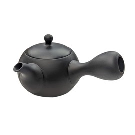 Kyusu Japanese Teapot with Side Handle for Green Tea, Ceramic Kyusu Japanese Side Handle Teapot, Black, 200 ml, Made of Tokoname, Integrated Ceramic Tea Strainer, Asian One-Handed Teapot