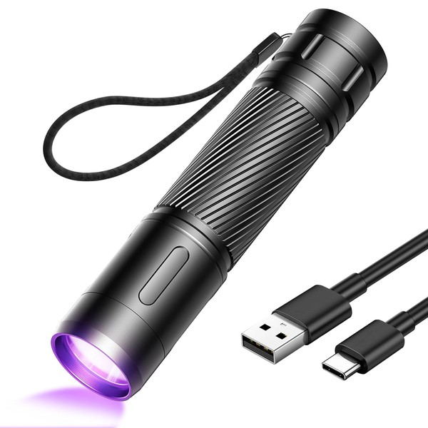 LETMY Black Light UV Light Flashlight, 395nm Ultraviolet Blacklight Flashlight