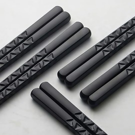 YFWOOD 5 Pairs Fiberglass Chopsticks - Reusable Japanese/Chinese Chopsticks, Non-Slip, Dishwasher Safe, 9.6 Inch - Black