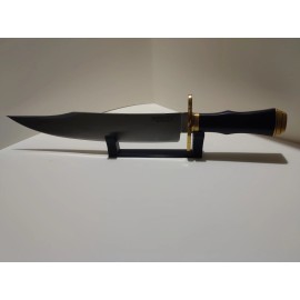 Universal knife display stand