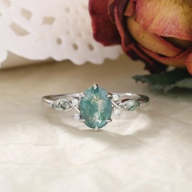 IRROYA Moss Agate Rings for Women 1.5 Carats 6*8mm Brilliance Oval Cut Natural Moss Agate Engagement Rings Crossed Shank Platinum Plated 925 Sterling Silver Wedding Rings Green Gemstone Couples Ring,