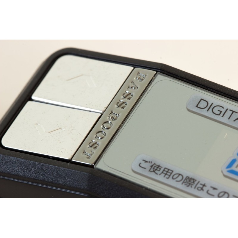 Tama Electronics Industry TKT04UK FM Transmitter, Equipped with Bass Boost