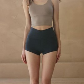 Unreal High-Waist Slimming 3-Inch Inseam Sports Leggings & Biker Shorts for Yoga, Pilates, Fitness Leggings/Black/S