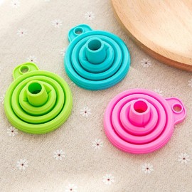 Juego de 3 embudos de silicona plegable de silicona Hoppe para rellenar botellas pequeñas o mini, aceite, especias, transferencia de líquido, rosa, azul y verde