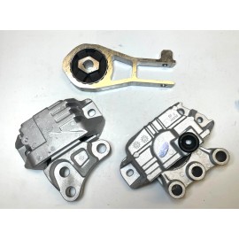 Aftermarket Engine, Torque Strut and Trans Mount fits 15-18 Renegade 16-18 Fiat 500X 2.4L