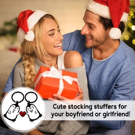 Couple Keychain Penguin Gifts, Boyfriend Christmas Gifts, Stocking Stuffers for Girlfriend, Matching Couples Gifts Couples Keychain, Valentines Gifts for Bf Gf, Couple Anniversary Heart Keychain 2PCS