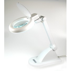 Daylight Magnifying Lamp