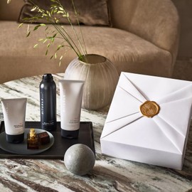 RITUALS Homme Collection Gift Set for Men, Medium, with Cedar Wood & Vitamin E Complex, Stimulating & Invigorating Properties