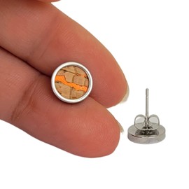 HAPPY CROWNS Edelstahl Ohrstecker silber gold rosegold rund 6, 8, 10 mm| Kork Ohrringe natur mit Neon Orange Einschlüssen | Schmuck Unikate aus Deutschland | Nickelfreier Ohrschmuck | Vegan & Handmade