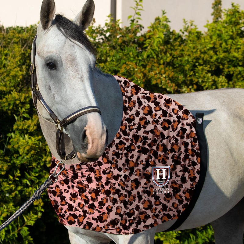 Harrison Howard Horse Stretchy Shoulder Guard Anti Rub Bib for