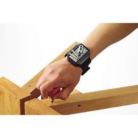 TAKAGI MAGNETIC WRISTBAND GISUKE BLACK FOR EASY-TO-LOSE NAILS AND SCREWS MAGNETIC FORCE SECURE HOLD ATTACHES TO WRIST TAKAGI