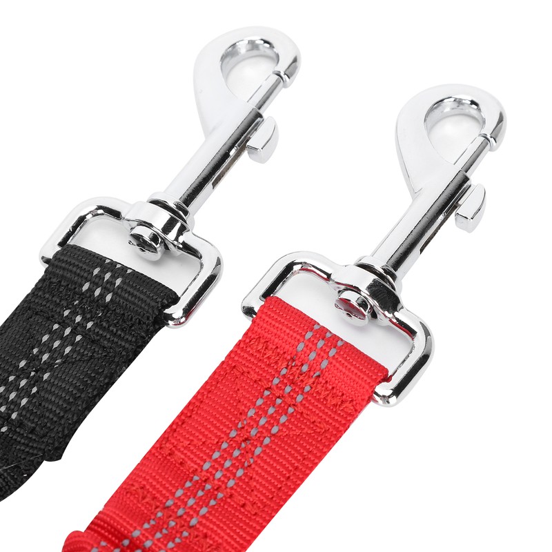 2pcs Pets Car Seat Belt Retractable Dog Leash Explosionproof Nylon
