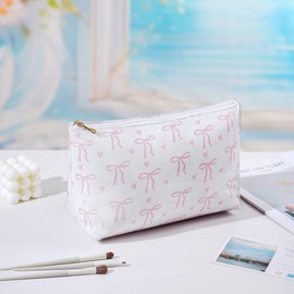 Large Waterproof Travel Sunscreen Makeup Bag with Bow Pattern,Aesthetic PVC Toiletry Bag,Coquette Beach Cosmetic Bag Organizer,Cute Preppy Travel Accessories Essentials for Women and Girls(Pink Bow)