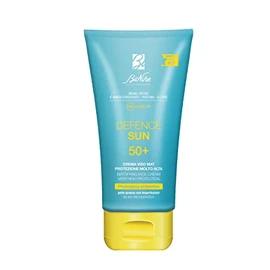 BioNike Defence Sun Face Cream Mat 50+ for Oily Skin with Imperfect Effect, Sebonormalising and Antioxidant, Waterproof and Non-Sticky, Even and Repairs Skin, 50 ml