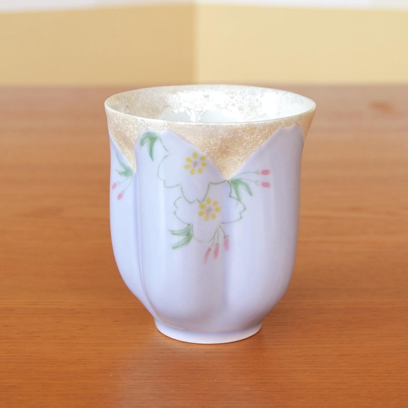 Happy Celebration Present, Cherry Blossom Petal Shape, Tea Cup Arita