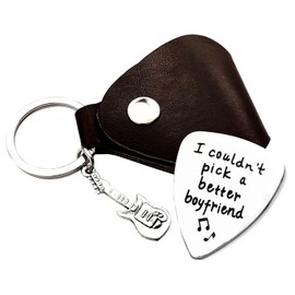 1 púa de guitarra de acero inoxidable, llavero de piel sintética, color negro, con texto "I Coulnot Pick A Better Boyfriend Festivales, regalo de cumpleaños, para guitarra, amantes de la
