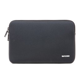Incase Classic Sleeve Schutzhülle für alle Apple MacBook Air 11" - schwarz [Ariaprene™ Nylon I 3mm Dickes Kunstfell-Interieur I Hochwertiger Reißverschluss] - CL60526