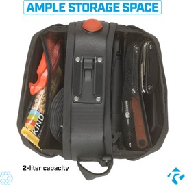 REVERE RSB3 - Bolsa de sillín para bicicleta – La última bolsa de asiento rígida 3D con tira reflectante para bicicletas de montaña y carretera, con liberación rápida y capacidad de 2 L, 2 palancas de neumáticos y luz trasera incluida