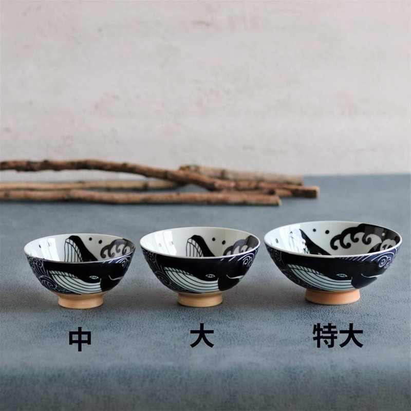 Minorutouki Rice Bowl Extra Large White Wave Whale Blue φ5.8×H2.6in