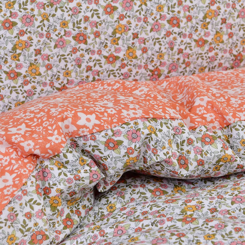 Sleepdown Ditsy Flowers Bedding Set, Pillowcase with Ribbons, Orange/White, 135