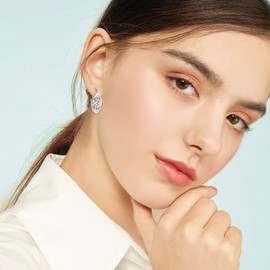 WINNICACA Celtic Knot Earrings Sterling Silver Leverback Earrings Jewellery Birthday Mother Gifts, Sterling Silver, No Gemstone