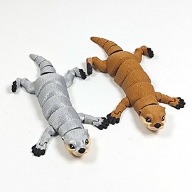 TUTHKOTH 2-Piece Set Flexible Joints Otter Figurines, 5.58 Inch, Brown and Silver, High playability Collectible Desktop Decoration