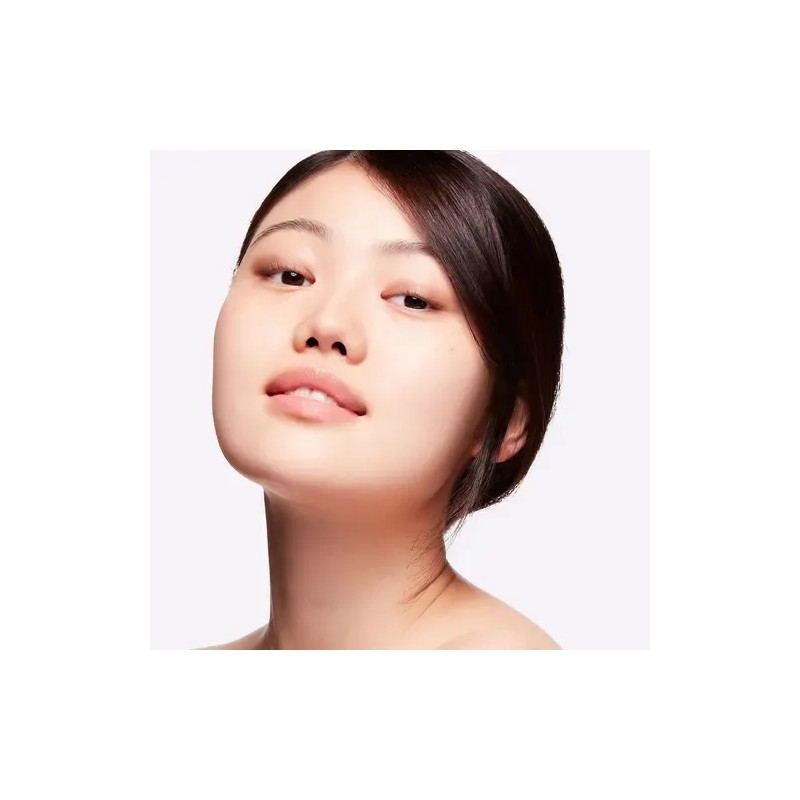Studio Radiance Moisturizing + Illuminating Silky Primer