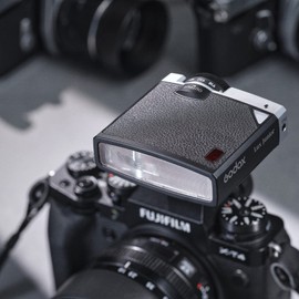 Godox Lux Junior Retro Camera Flash Speedlite Compatible for Nikon Canon Sony Fuji Olympus, GN12 6000K Auto/Manual Flash Mode, 28mm Focal Length, for Digital&Film Cameras