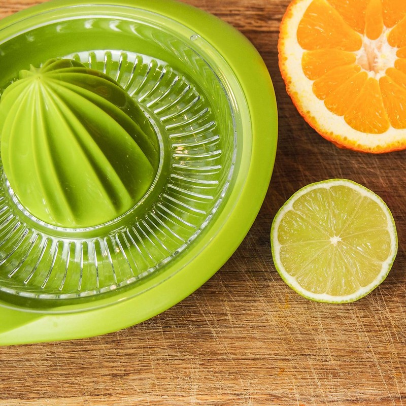 Westmark 309122E7 Fitness Set 2-Piece Citrus and Orange Squeezer and