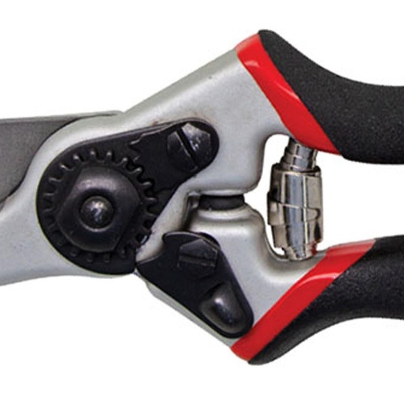 Wilkinson Sword Bypass Pruner, Straight Head, Graphite Non-Stick Coated Blades,